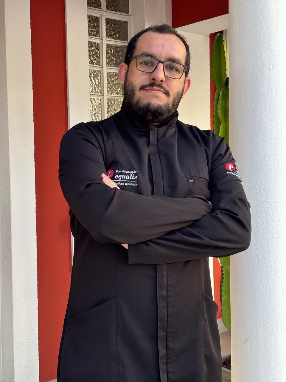 Prof. Leandro Gomes, médico veterinário de animais silvestres